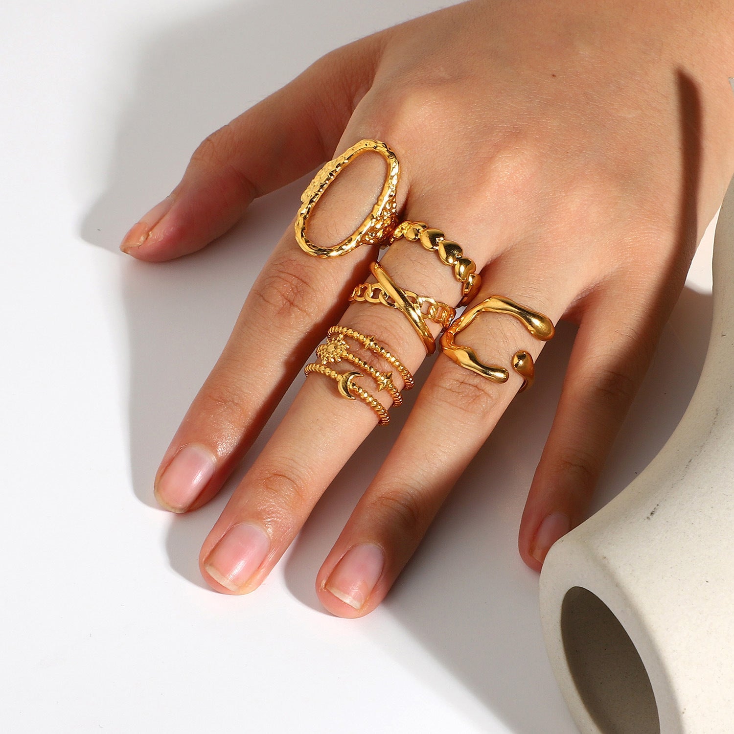 Beautiful rings in women's hand at anaisaimee.com