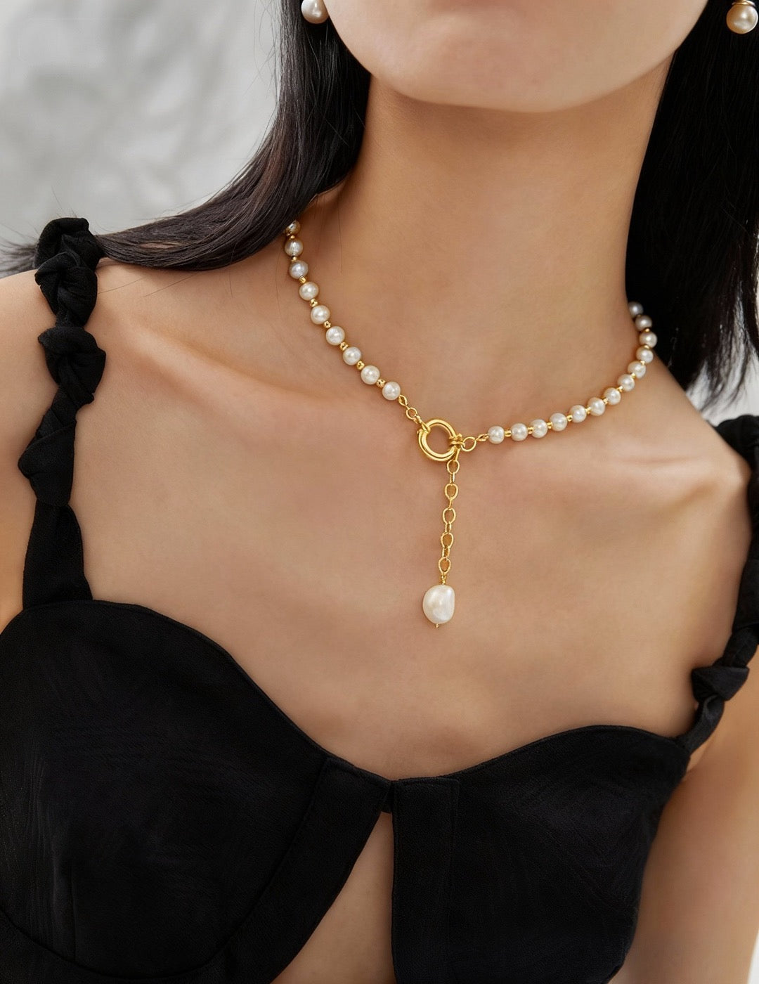 Chester Pearl Drop Gold Necklace Pendant