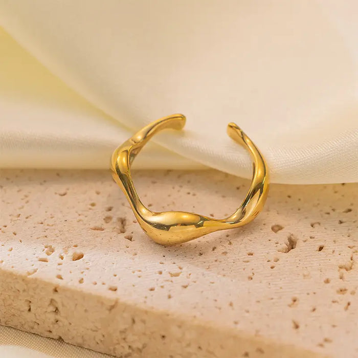 Anais Band Gold Cuff Ring