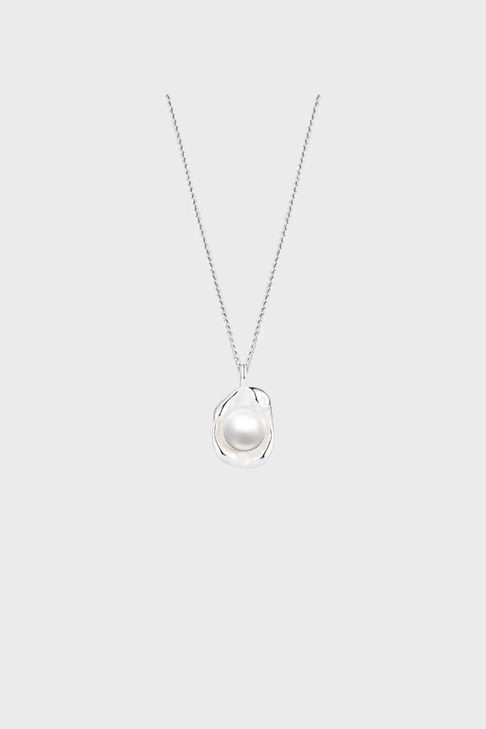 Lustrous Silver Layered Pearl Necklace - Anais & Aimee