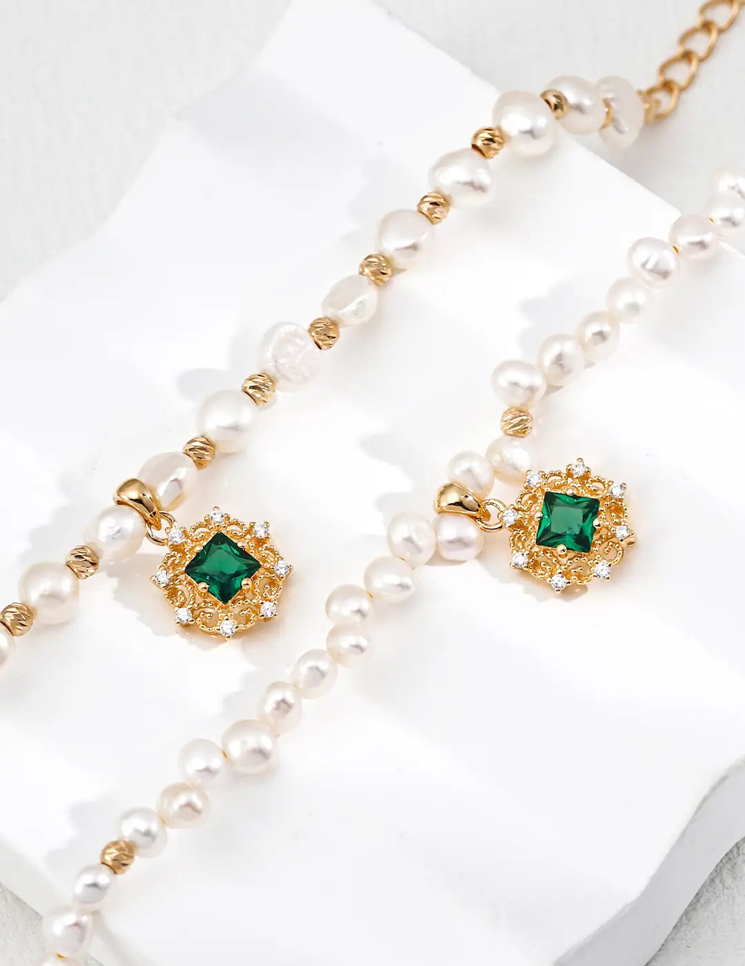 Adjustable 16 cm + 3 cm freshwater pearl bracelet clasp detail